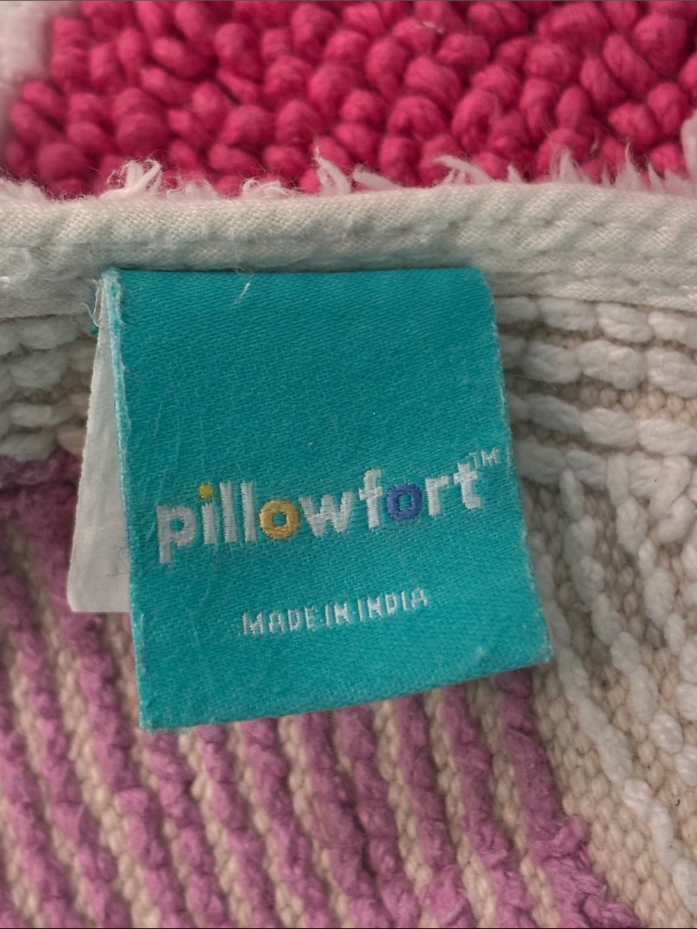 Pillowfort Colorful Rainbow Semi-Circle Bath Rug Pink Orange Teal Green Purple - Picture 6 of 7
